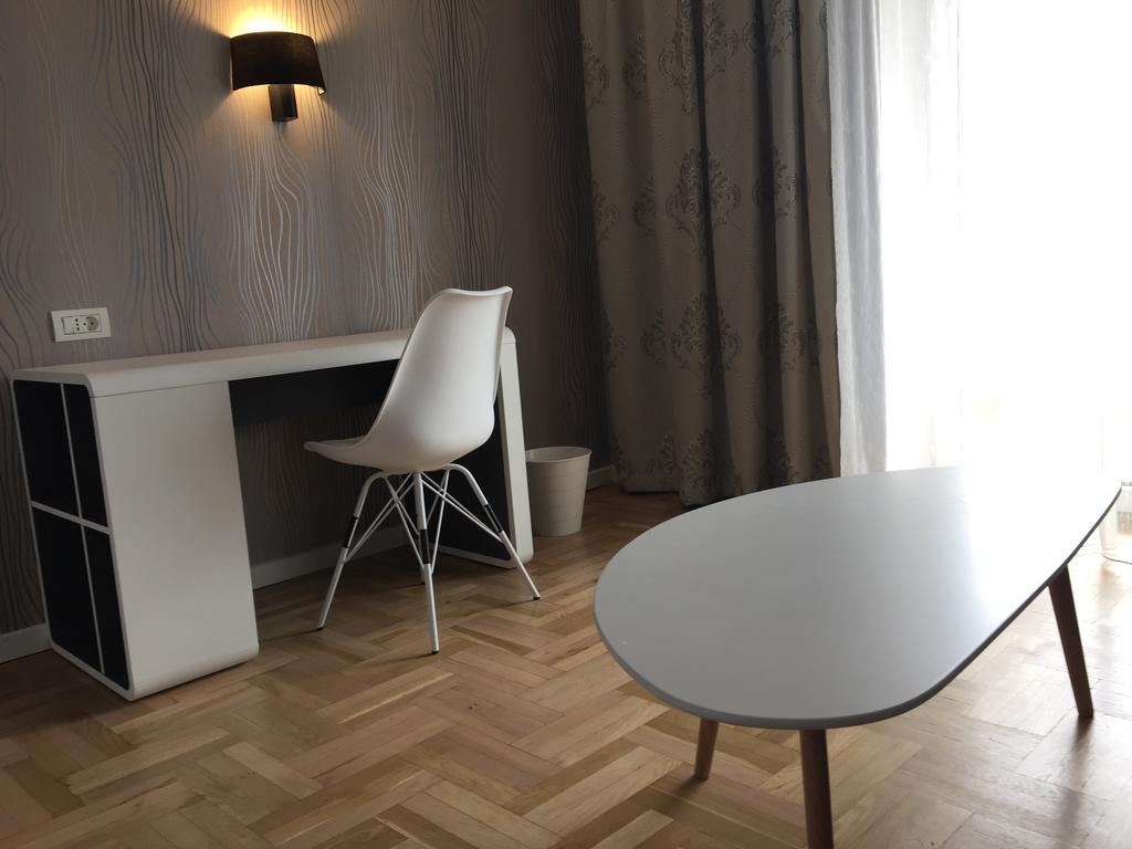 Kiem Premium Apartments Brasov Ngoại thất bức ảnh