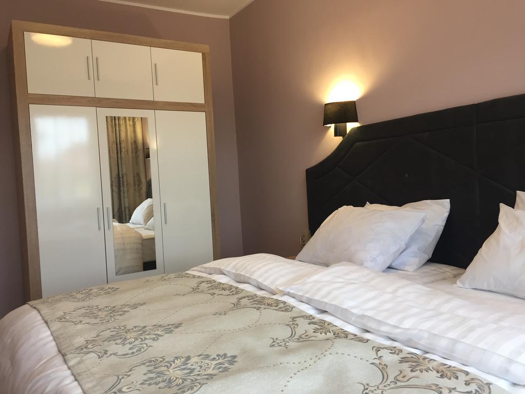 Kiem Premium Apartments Brasov Ngoại thất bức ảnh