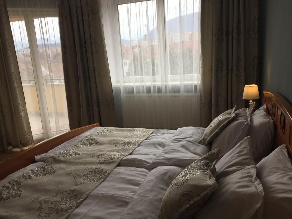 Kiem Premium Apartments Brasov Ngoại thất bức ảnh