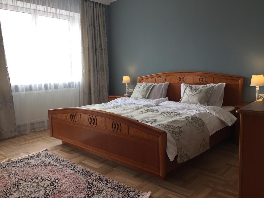 Kiem Premium Apartments Brasov Ngoại thất bức ảnh